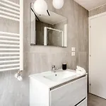 アパート Hostmate - - Imperia's Nest - Romolo Iulm *