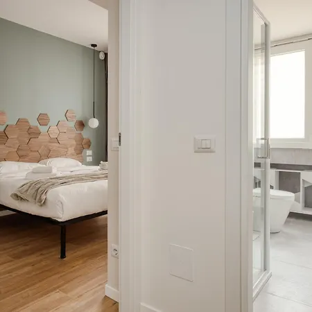 Lejlighed Hostmate - - Imperia's Nest - Romolo Iulm