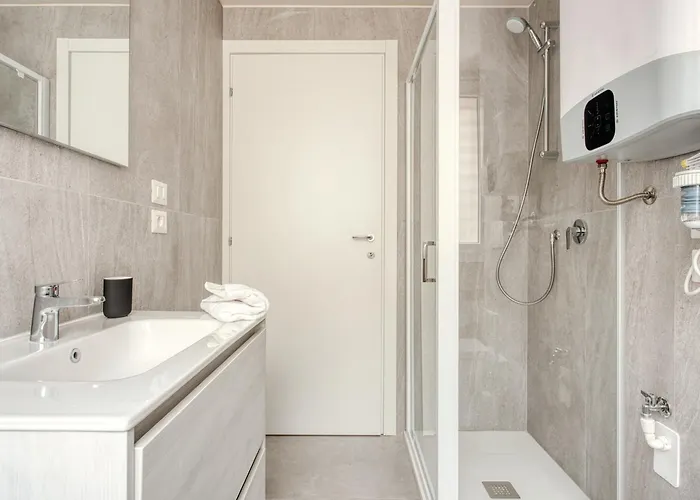 Appartamento Hostmate - - Imperia's Nest - Romolo Iulm Milano